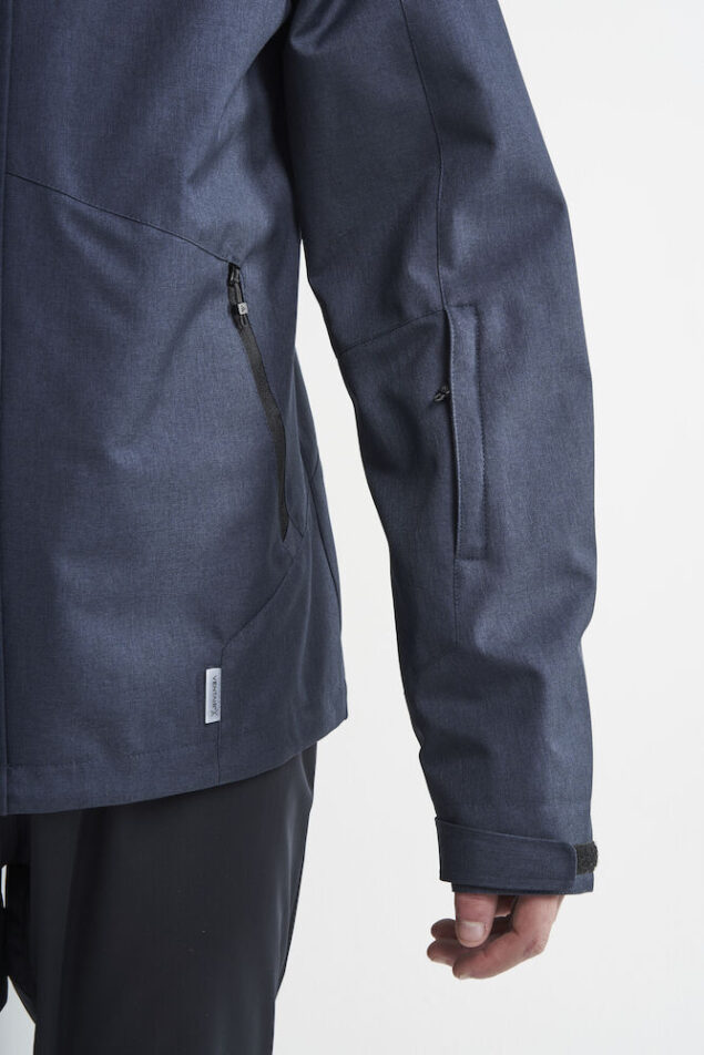 Mountain Jacket M - Image 4