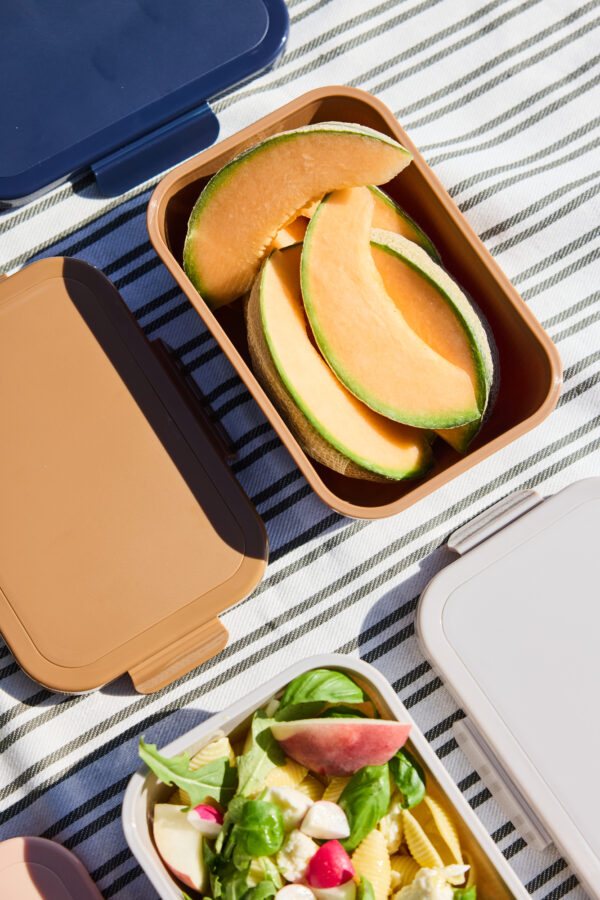 Tina lounasrasia, karamelli